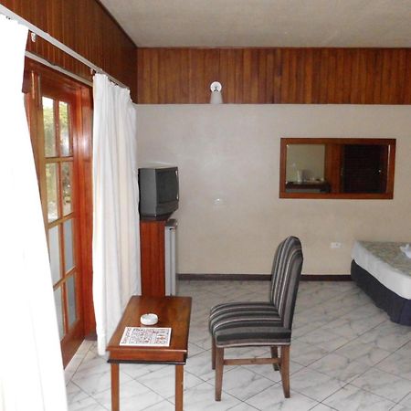 סובה Southern Cross Hotel מראה חיצוני תמונה