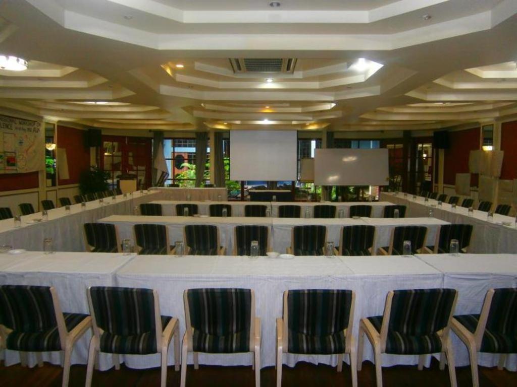 סובה Southern Cross Hotel מראה חיצוני תמונה