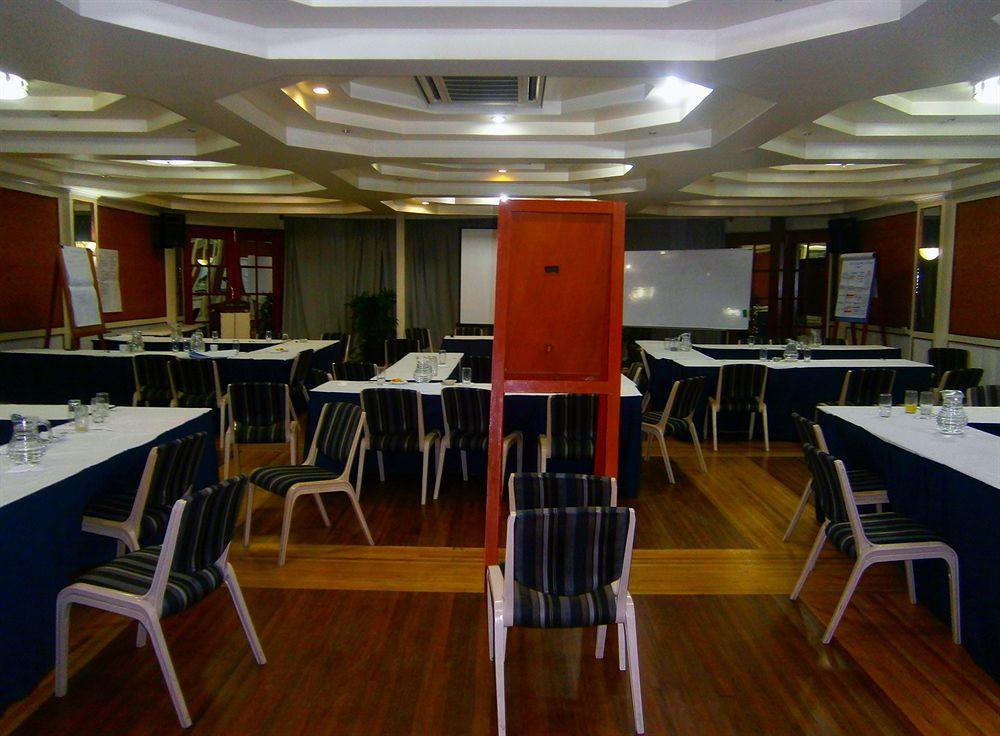 סובה Southern Cross Hotel מראה חיצוני תמונה