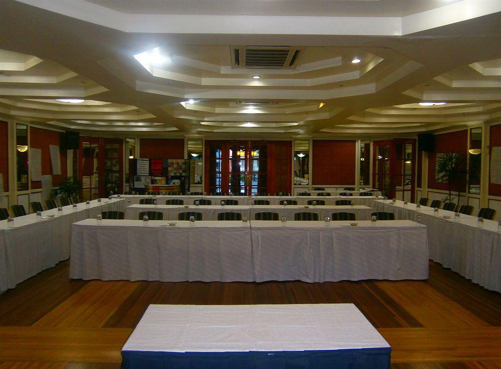 סובה Southern Cross Hotel מראה חיצוני תמונה