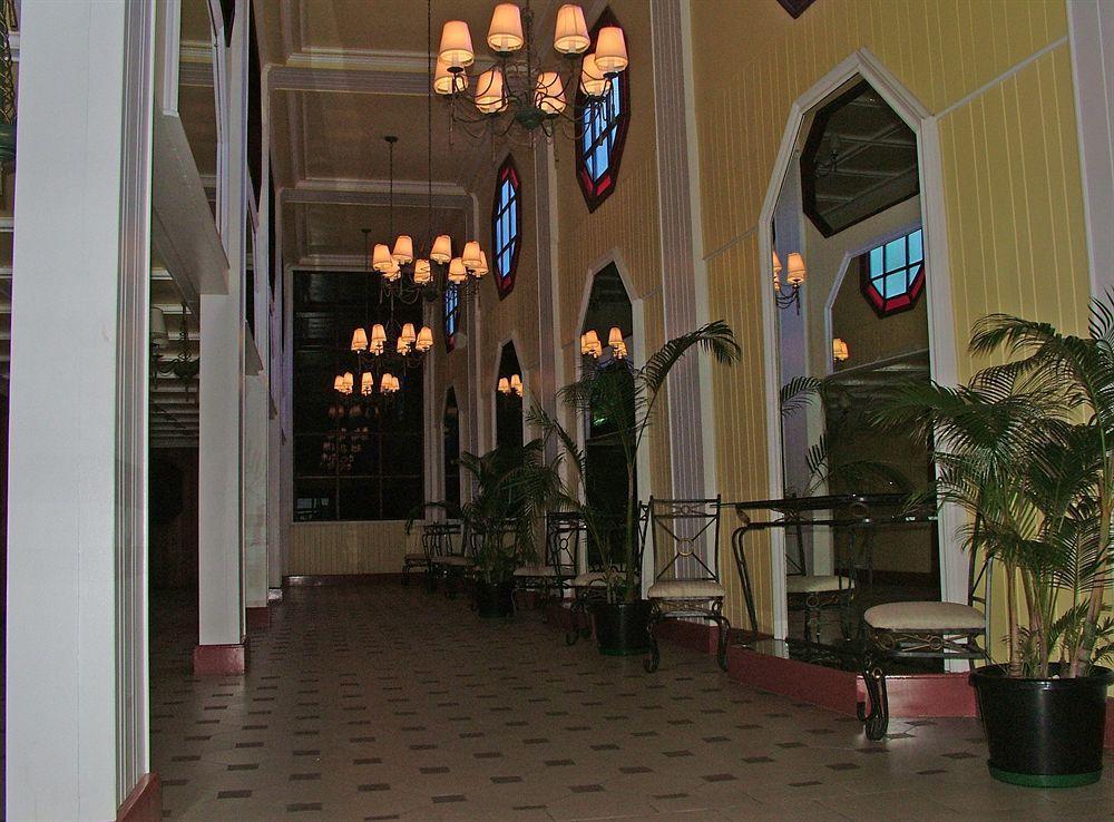 סובה Southern Cross Hotel מראה חיצוני תמונה