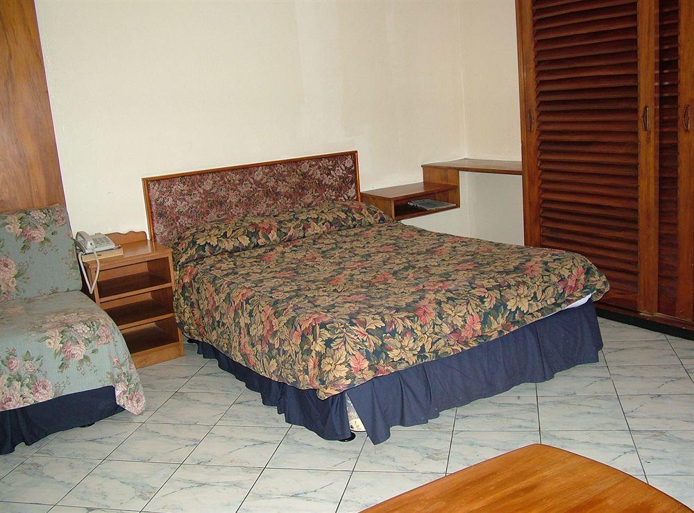 סובה Southern Cross Hotel מראה חיצוני תמונה